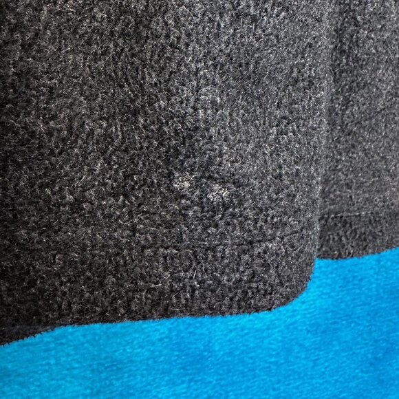 Columbia Gray Sleeveless Fleece, Size XL - Picture 4 of 4